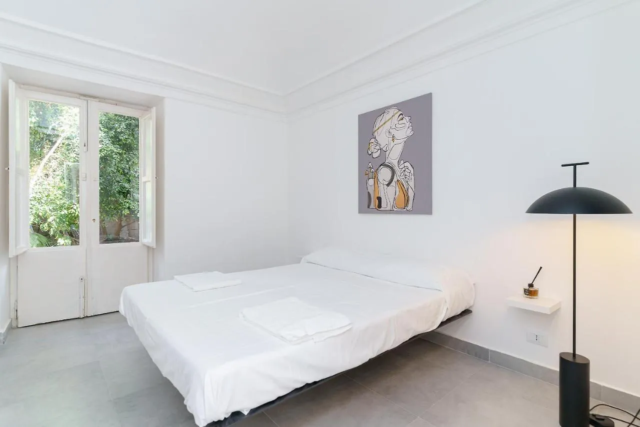 Apartment Appartamento Cortile Montesano Catania