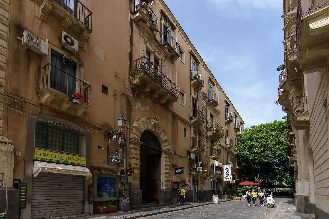 Appartamento Cortile Montesano Catania
